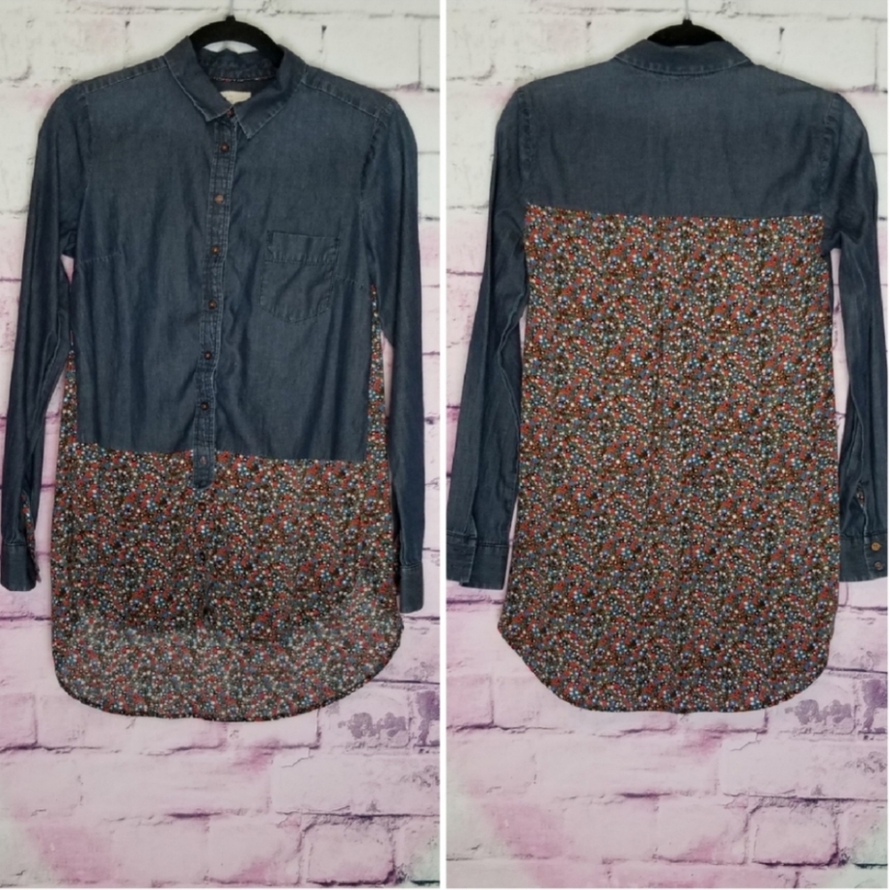 ANTHROPOLOGIE POSTMARK DENIM DITSY MICRO LORAL TRIM LONG LINE BUTTON DOWN TOP